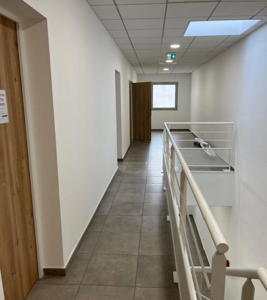 Bureau Saint-Priest 326m² Vente bureau Saint-Priest Rhône OVBUR2118045 6